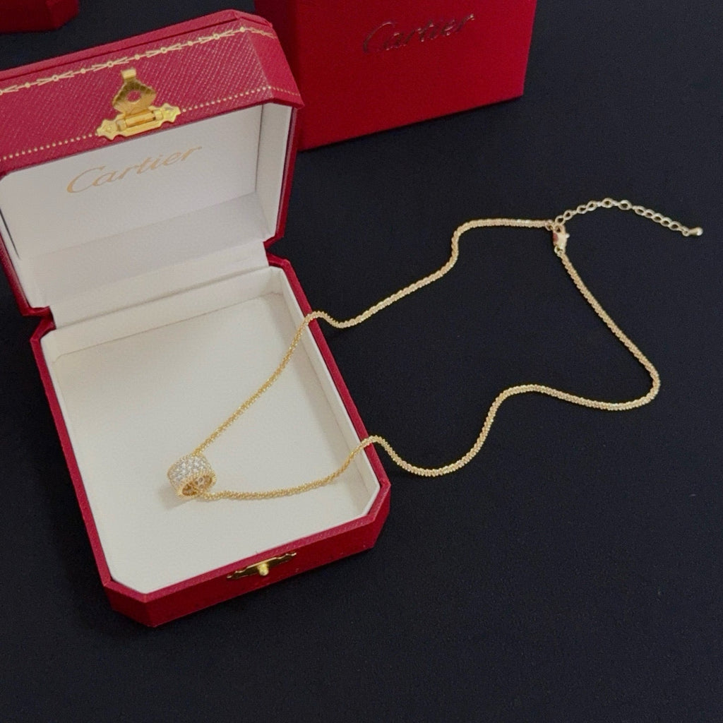 Panthere Collection Bracelet | Diamond-Set | Timeless Classic
